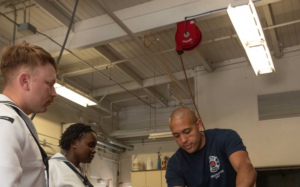 Portland Fire Department Station 3 Invites Sailors on a Ride Along