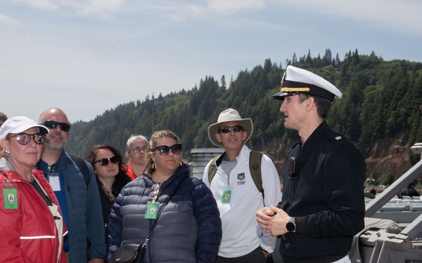 USS John S. McCain sails to portland with Sea Cadets