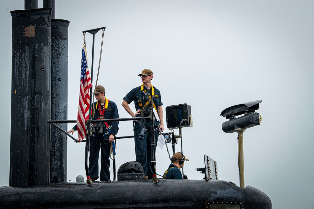 USS Asheville Makes Port Call to Sasebo, Japan