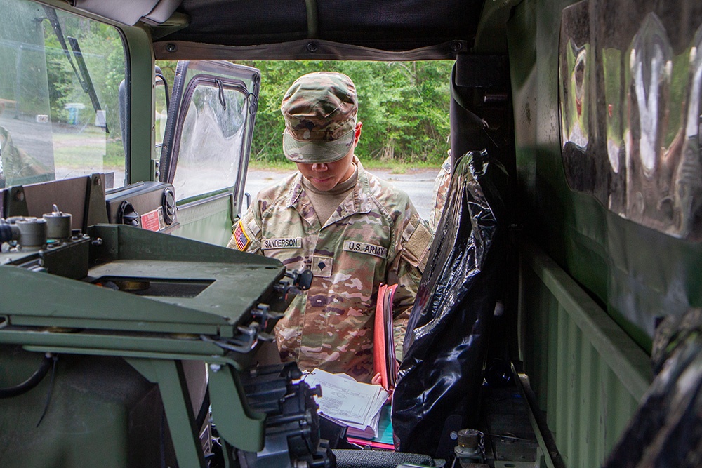 50th Regional Support Group HHC Soldiers improve driving skills during AT