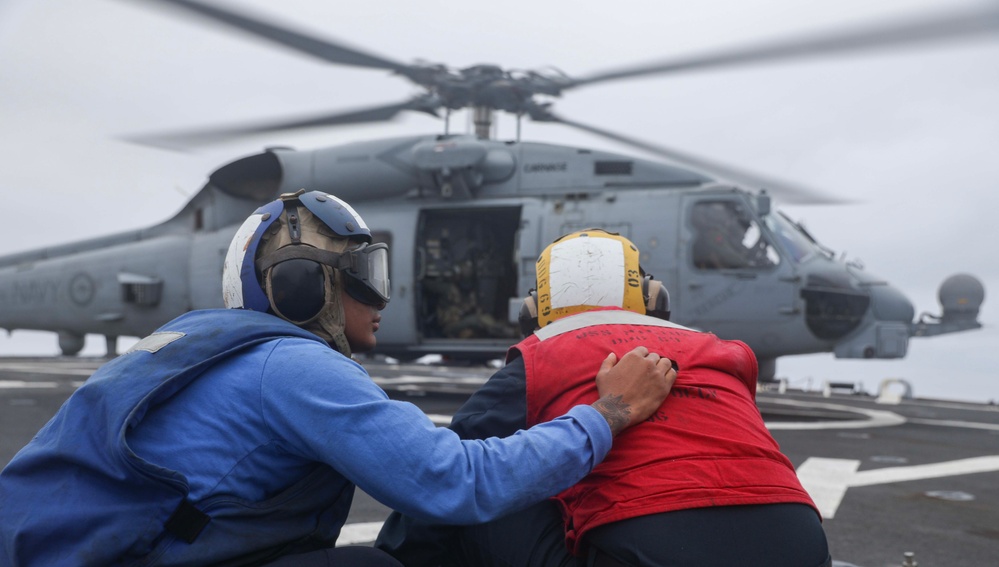 USS Milius (DDG 69) Conducts Deck Landing Qualifications with Royal Australian Navy