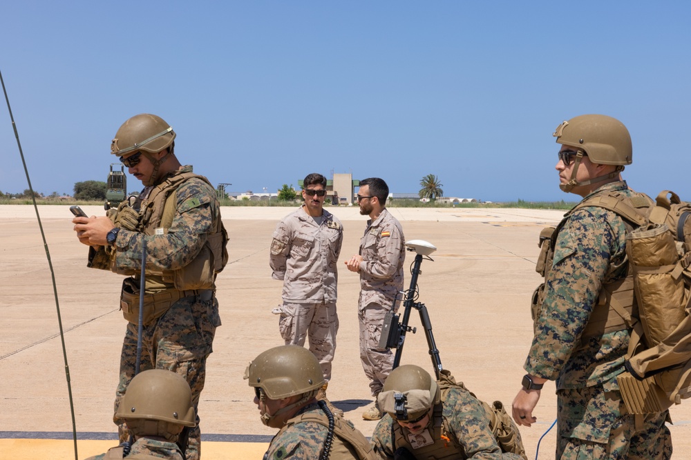 2/10 Marines Conduct a HIRAIN in Spain