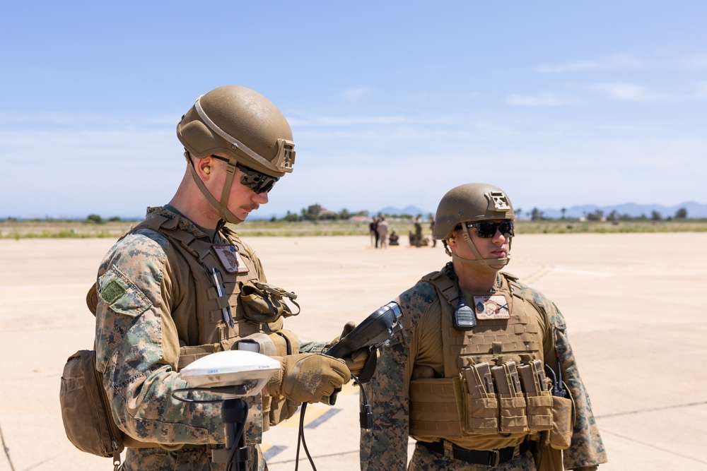 2/10 Marines Conduct a HIRAIN in Spain