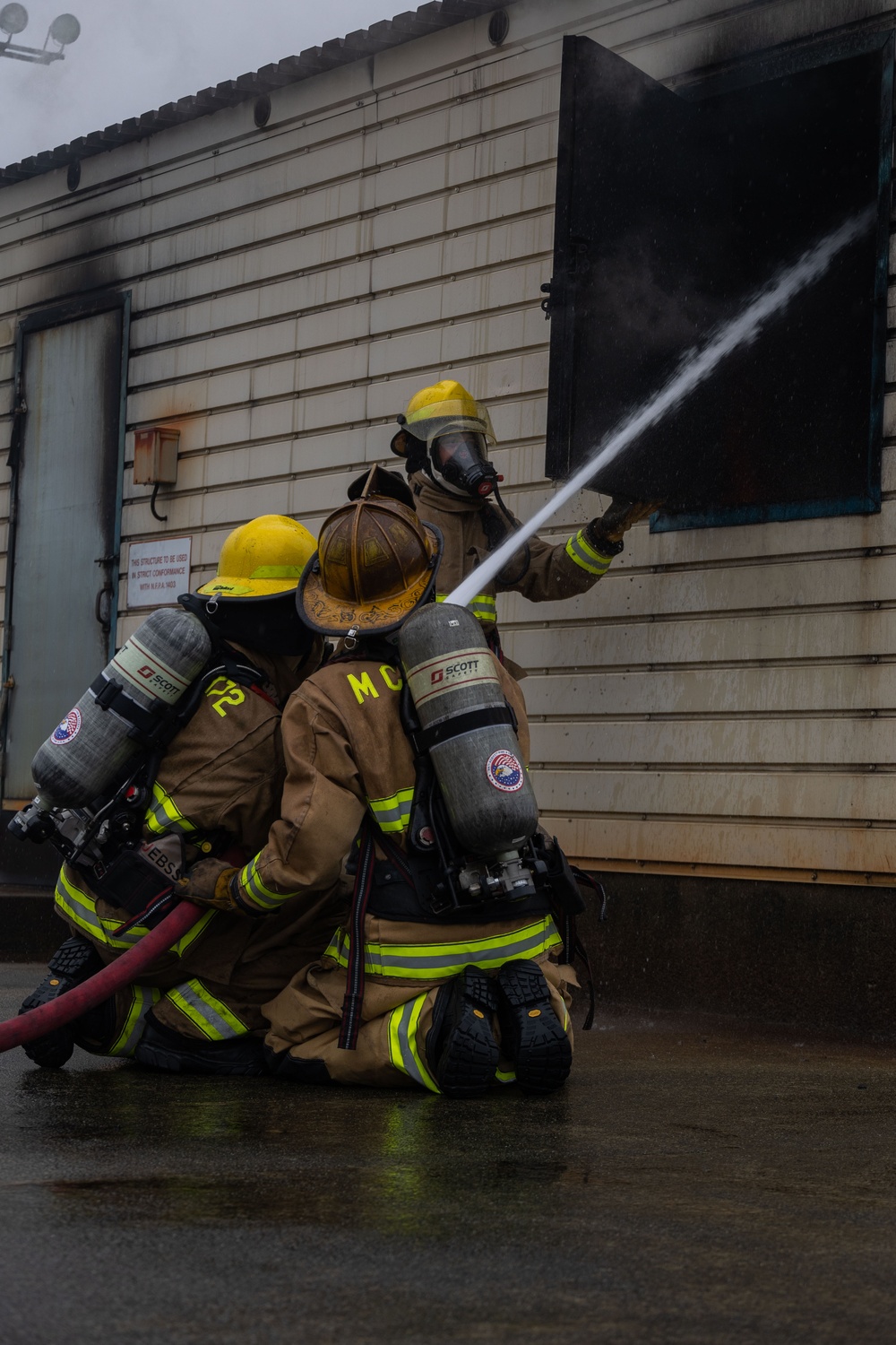 MWSS-172 Conducts Interior Search and Rescue Training