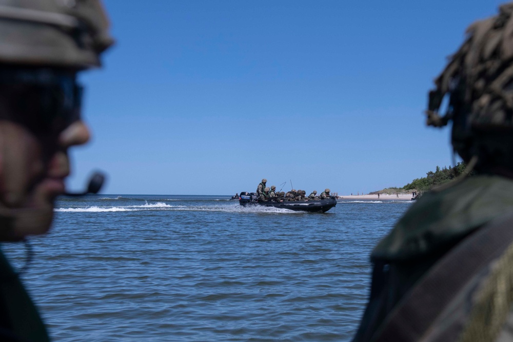 Multinational Marine Forces conduct amphibious operations during BALTOPS23