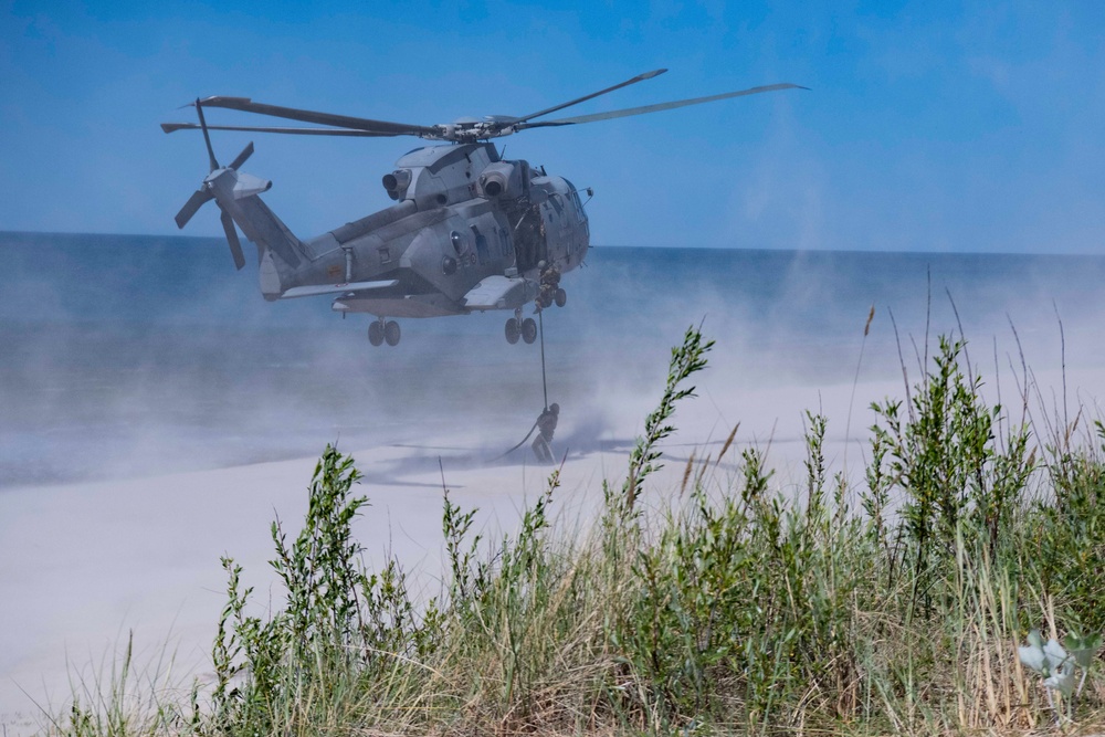 Multinational Marine Forces conduct amphibious operations during BALTOPS23