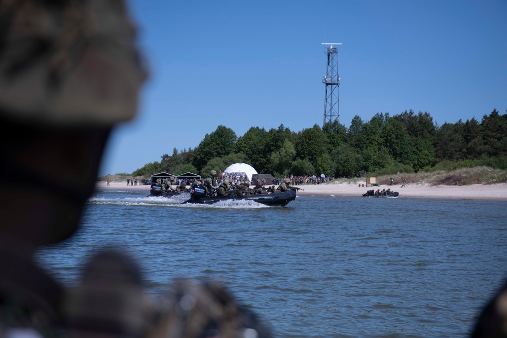 Multinational Marine Forces conduct amphibious operations during BALTOPS23