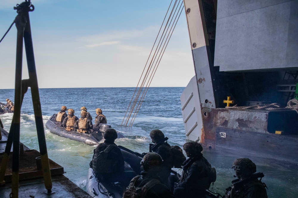 Multinational Marine Forces conduct amphibious operations during BALTOPS23