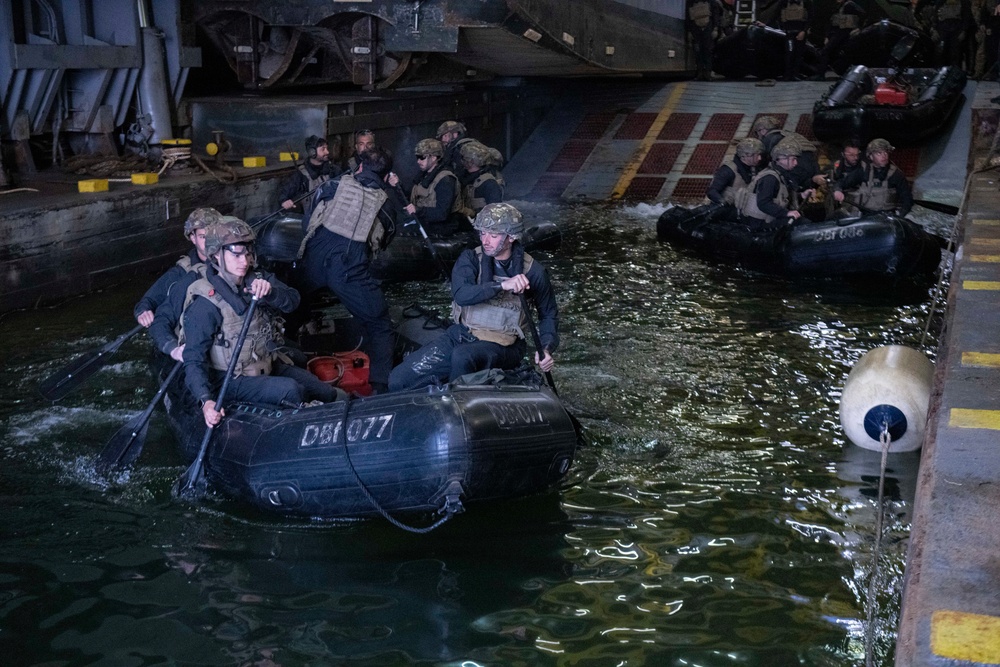 Multinational Marine Forces conduct amphibious operations during BALTOPS23