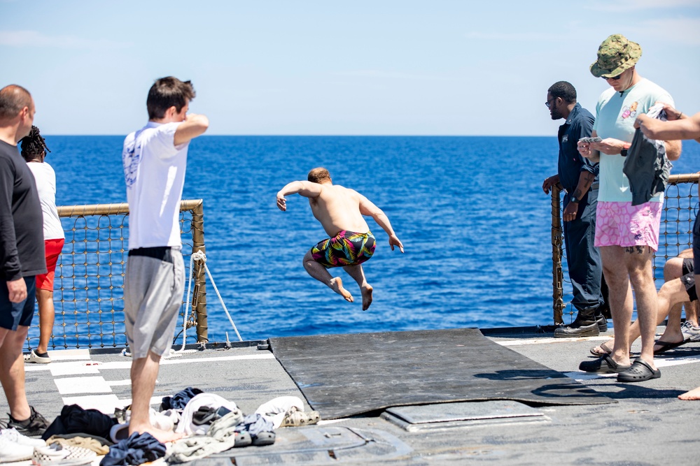 USS Porter Observes Mental Health Awareness Month