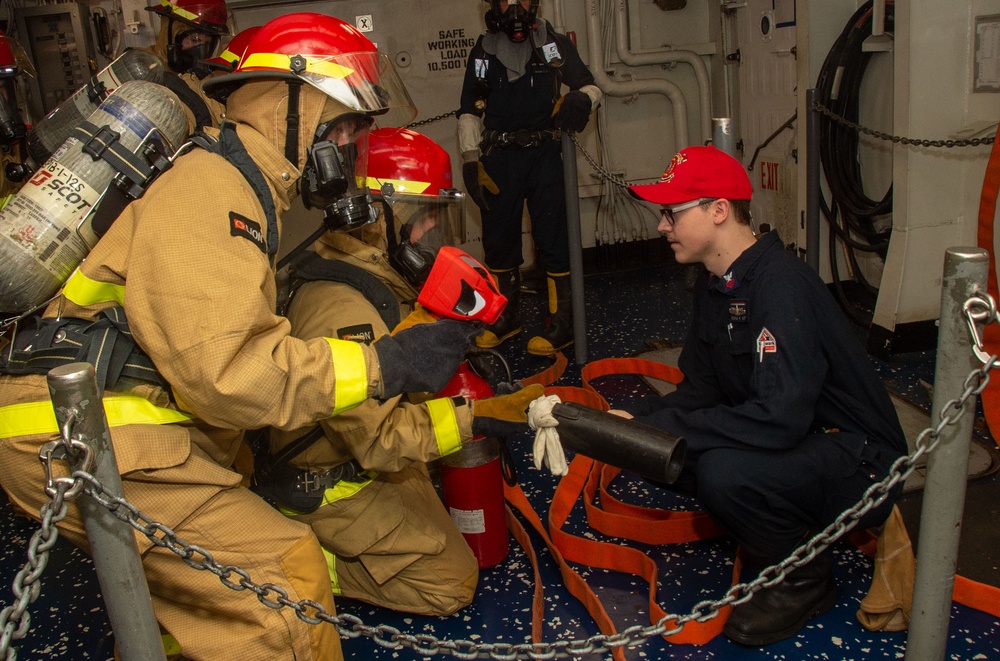 USS Ronald Reagan (CVN 76) conducts General Quarters drill