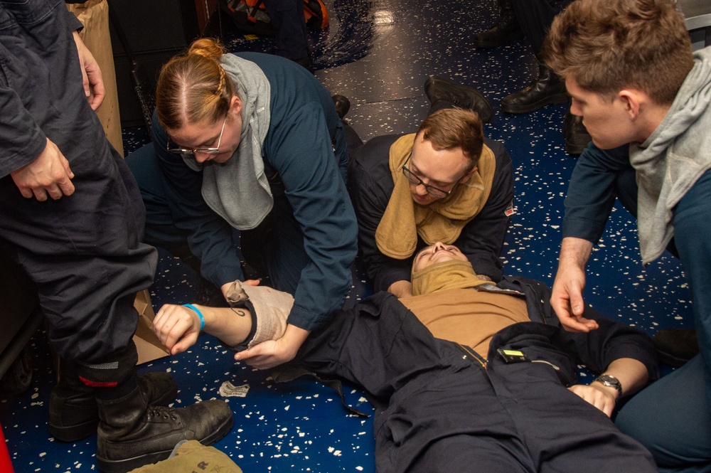 USS Ronald Reagan (CVN 76) conducts General Quarters drill