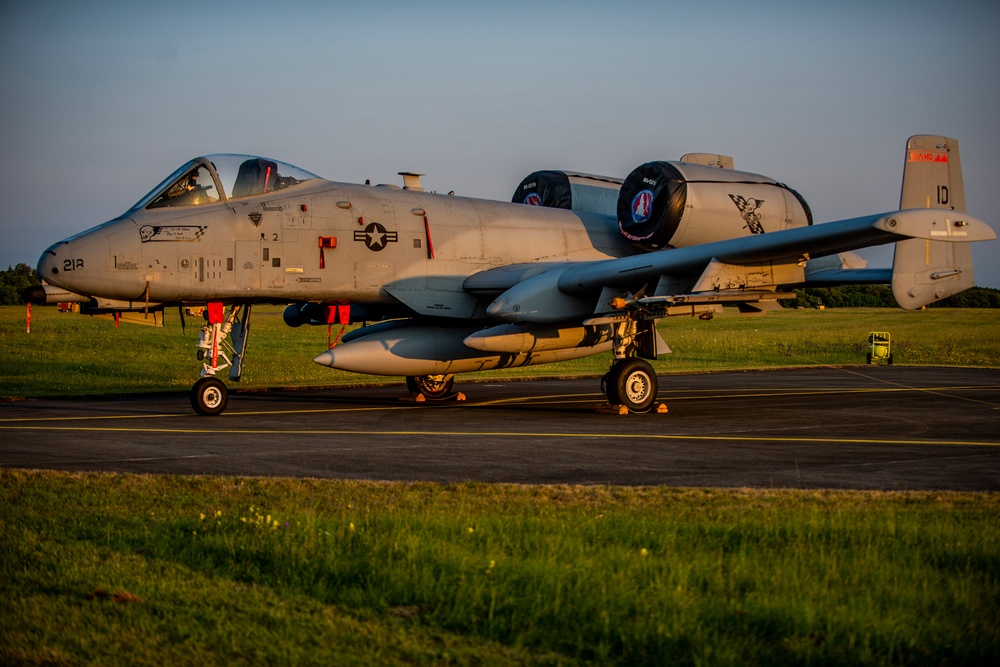 Idaho's A-10 Thunderbolt IIs at sunset in Germany at Air Defender 23
