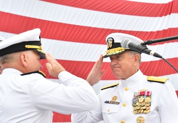 Expeditionary Strike Group 3 Changes Command