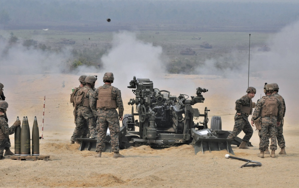 Fort Dix, NJ- The 3 BN 14 Marines conduct live fire artillery exercises.