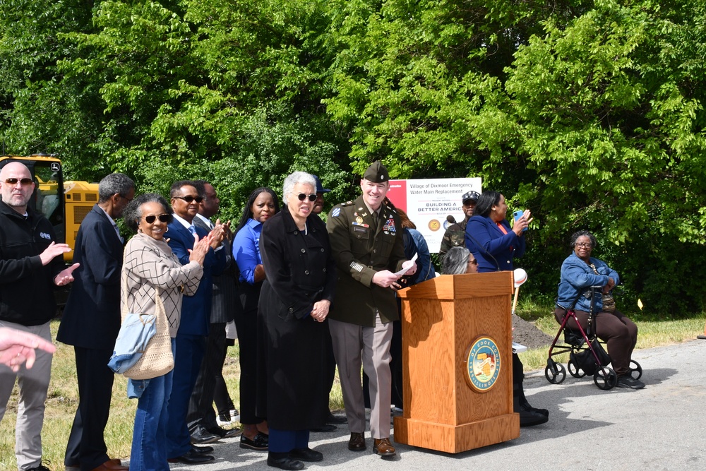 Lt. Col. Broderick finishes his speech at the Dixmoor groundbreaking ceremony