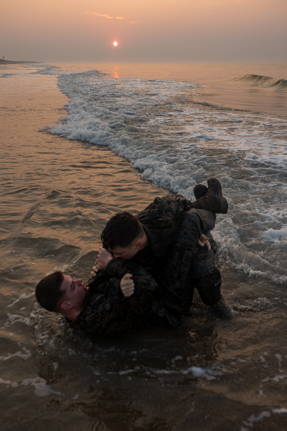 Building Bonds and Strength: Marines with the 26th MEU Train Together on the Beach