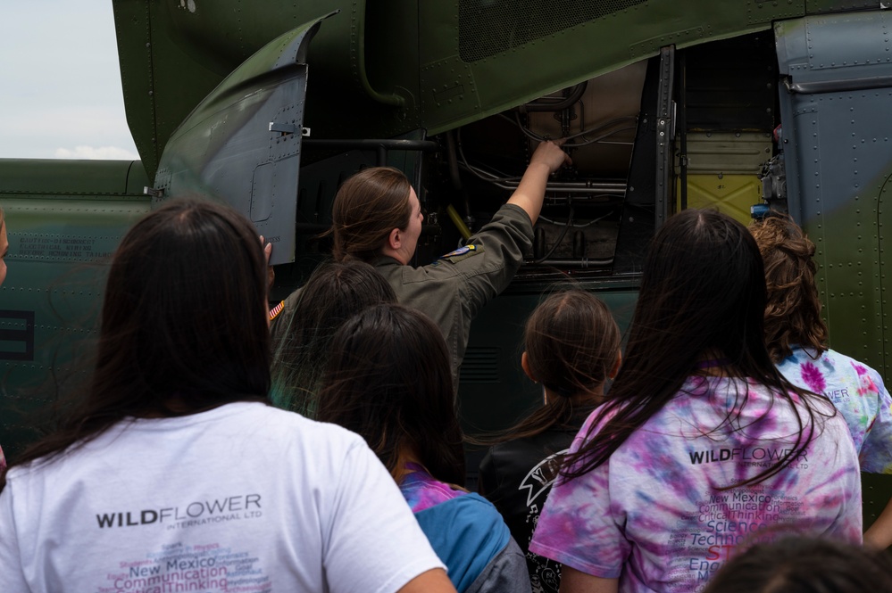 58th SOW Airmen inspire Santa Fe STEM students