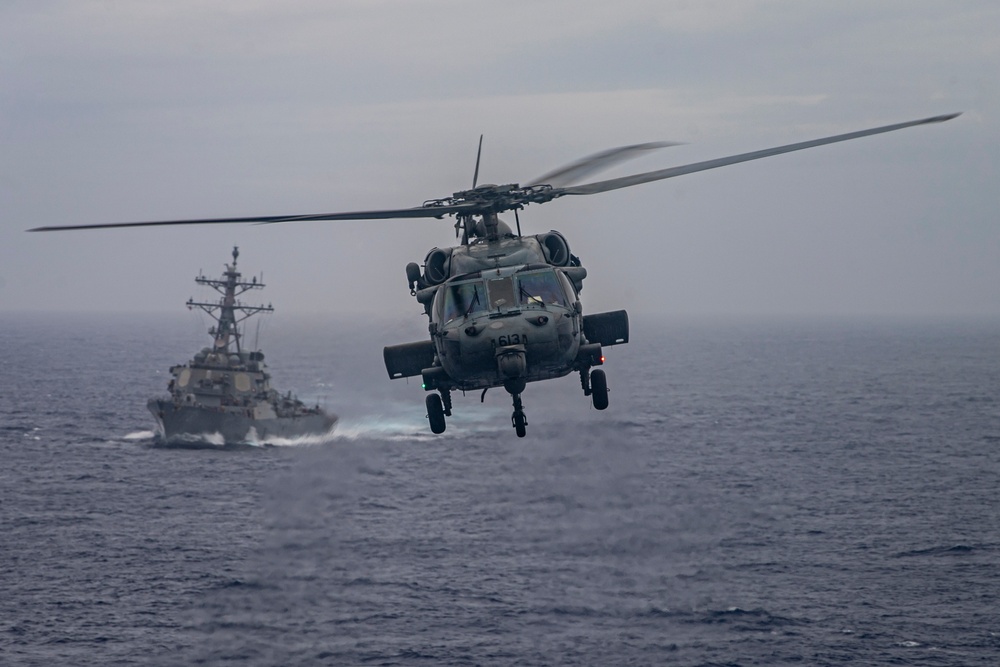 Nimitz Conducts A Vertical Replenishment