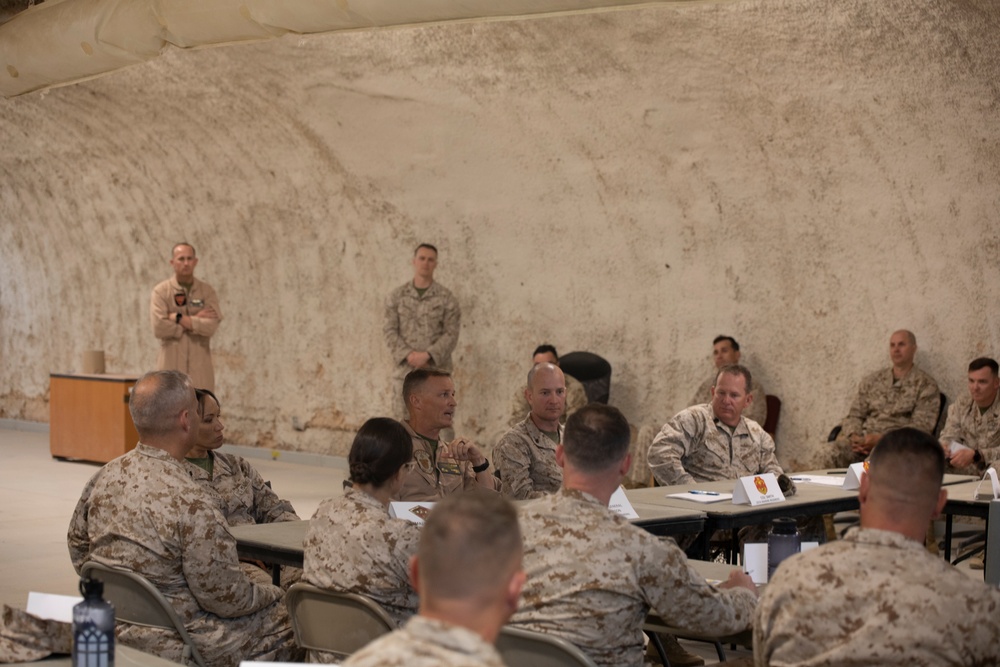 ITX 4-23: Maj .Gen. Anderson, 4th MAW CG meets MAGTF 25