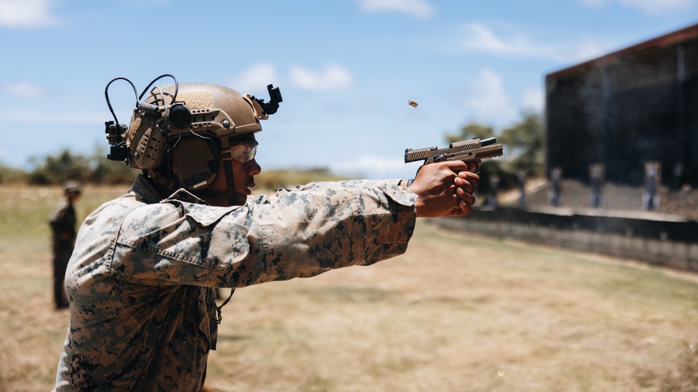 3d MLR Marines Conduct Scout Screener