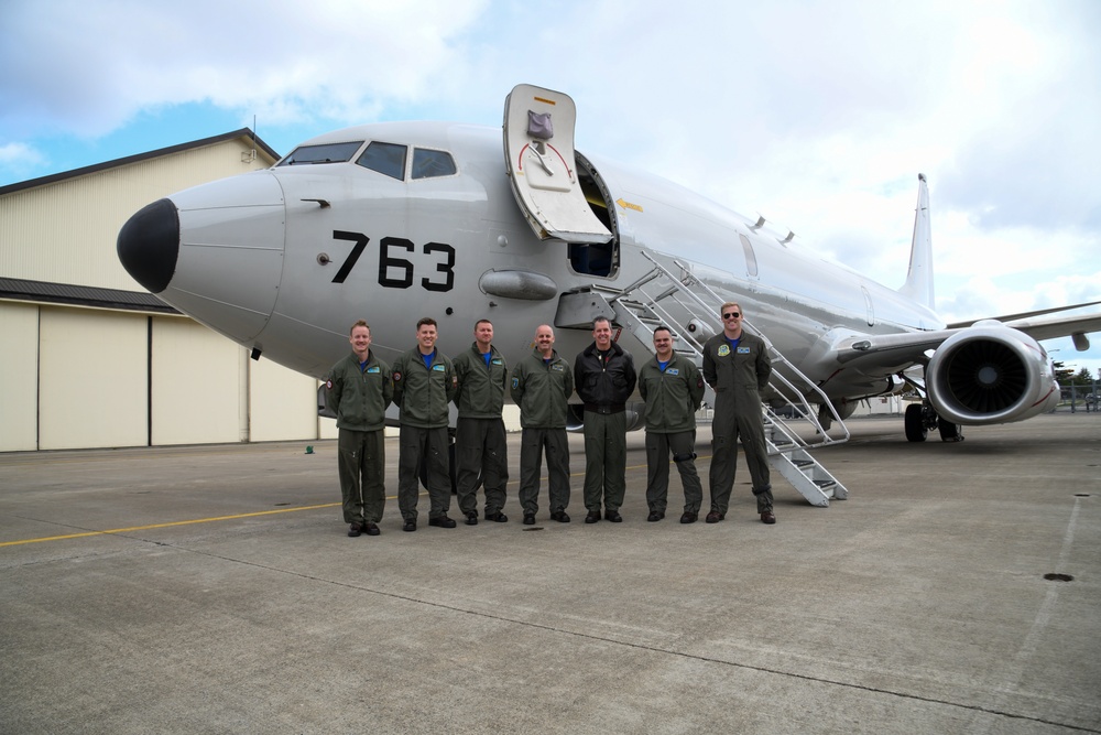 VP-26 Hosts Commander, Task Force 70, Showcases P-8A Poseidon Capabilities