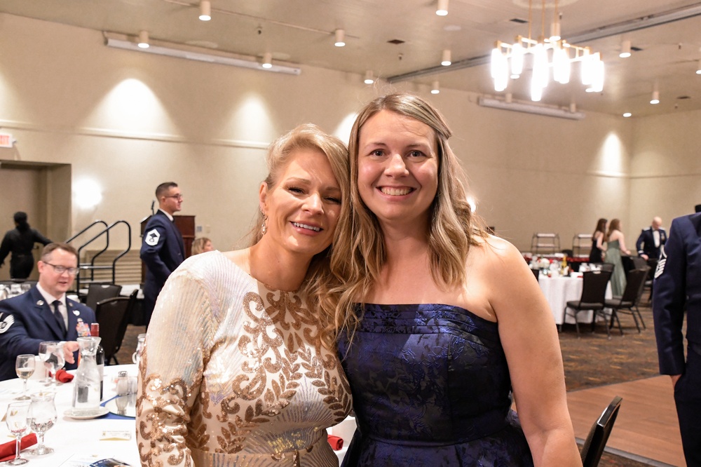 168th Wing hosts Dining Out, Air Force Tradition, Hap Arnold's &quot;Wing Ding&quot;