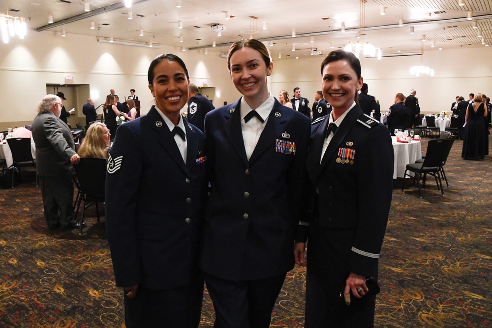 168th Wing hosts Dining Out, Air Force Tradition, Hap Arnold's &quot;Wing Ding&quot;