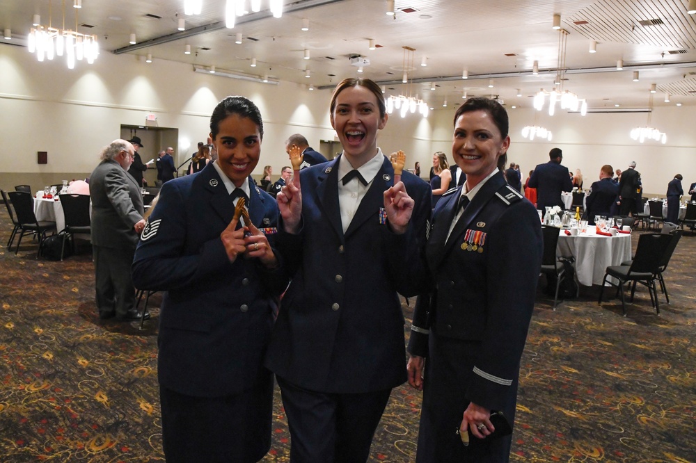 168th Wing hosts Dining Out, Air Force Tradition, Hap Arnold's &quot;Wing Ding&quot;