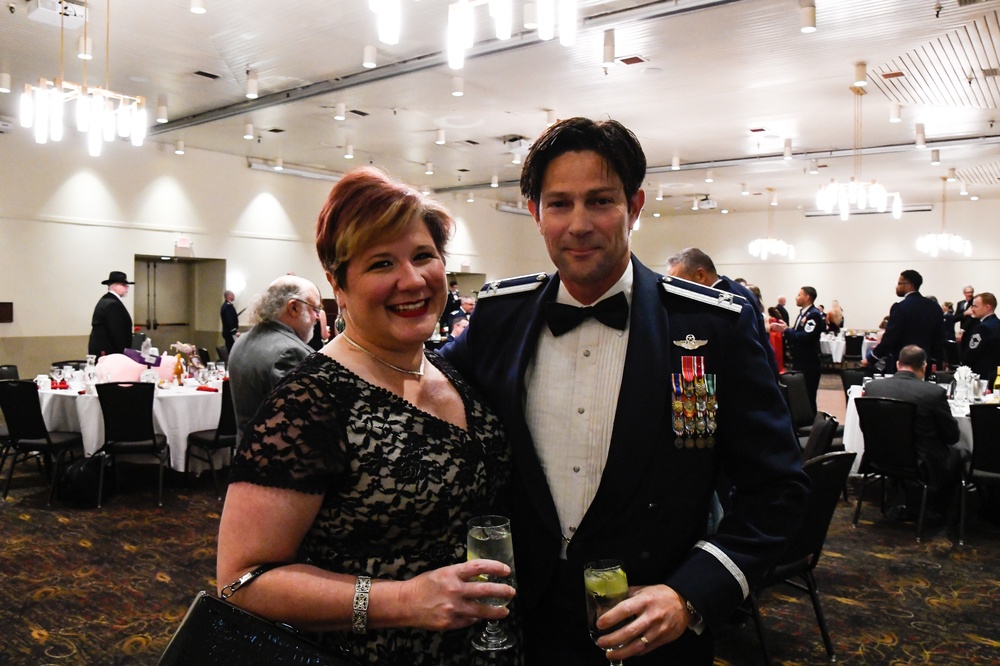 168th Wing hosts Dining Out, Air Force Tradition, Hap Arnold's &quot;Wing Ding&quot;