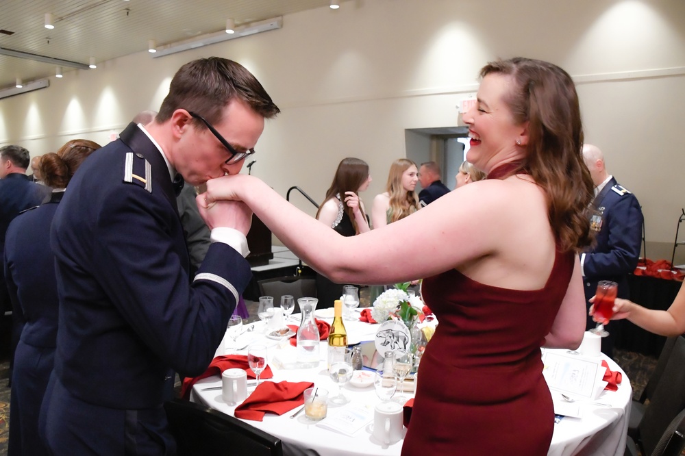 168th Wing hosts Dining Out, Air Force Tradition, Hap Arnold's &quot;Wing Ding&quot;