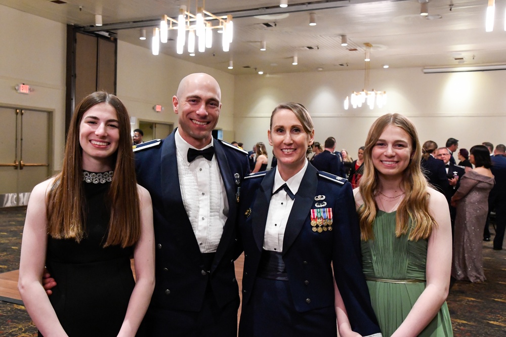 168th Wing hosts Dining Out, Air Force Tradition, Hap Arnold's &quot;Wing Ding&quot;