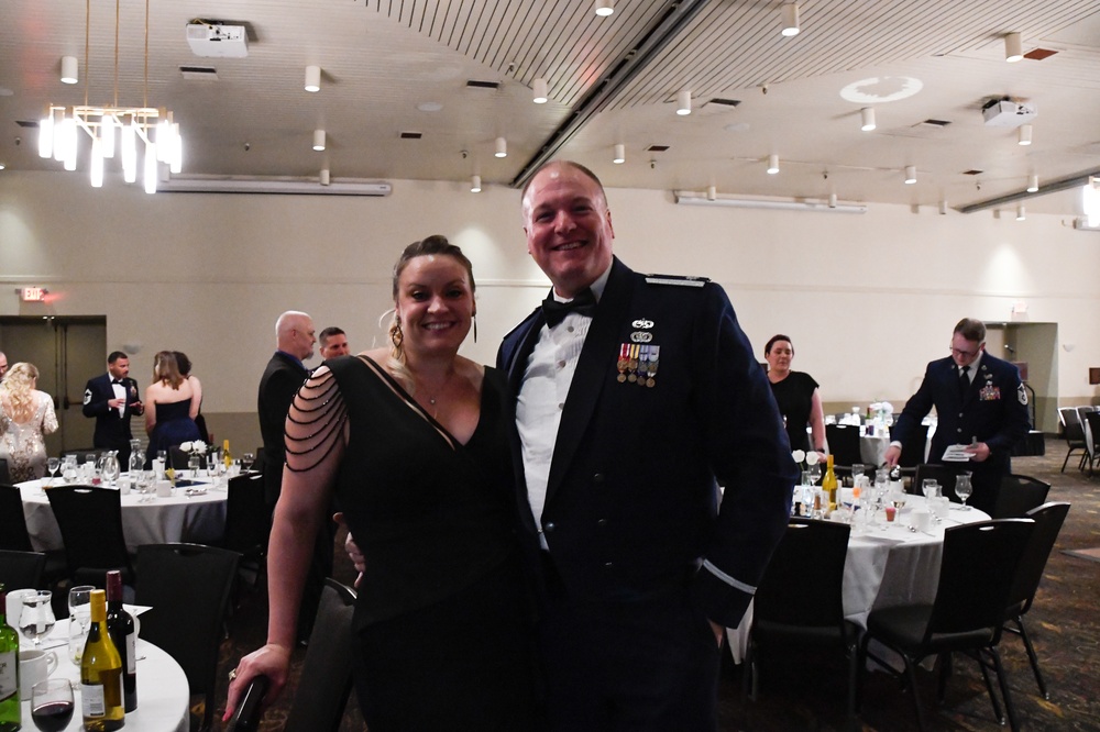 168th Wing hosts Dining Out, Air Force Tradition, Hap Arnold's &quot;Wing Ding&quot;