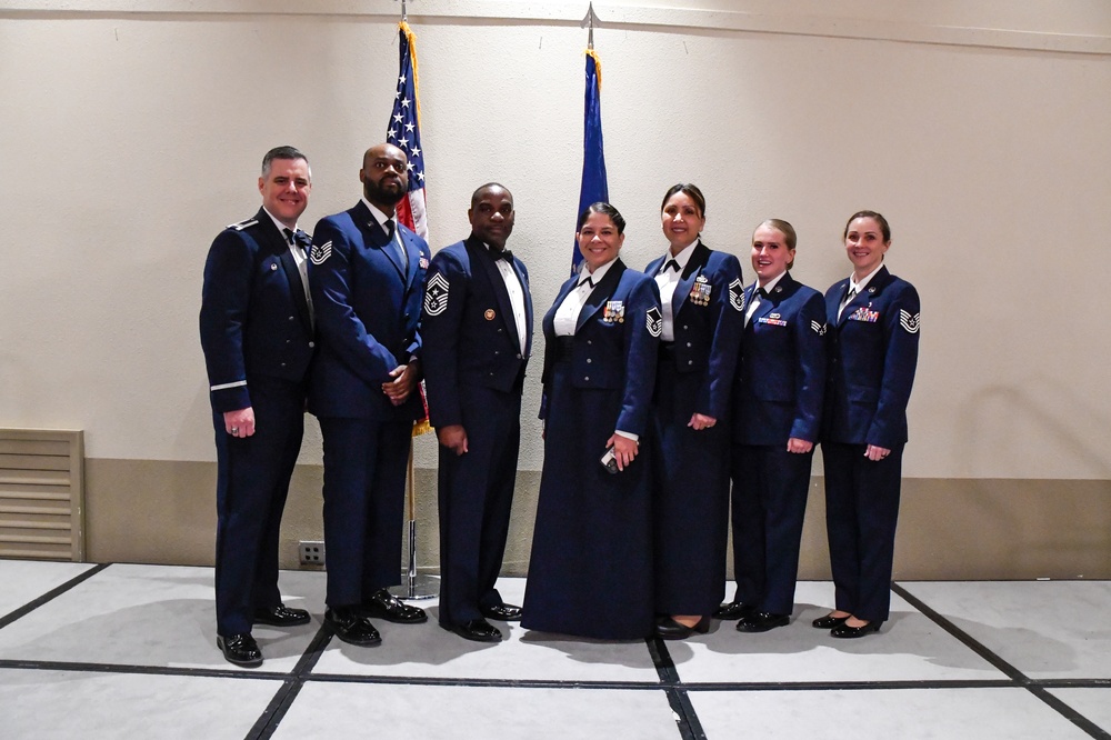 168th Wing hosts Dining Out, Air Force Tradition, Hap Arnold's &quot;Wing Ding&quot;