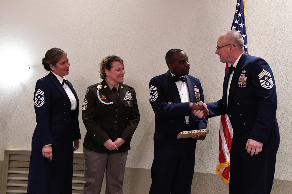 168th Wing hosts Dining Out, Air Force Tradition, Hap Arnold's &quot;Wing Ding&quot;