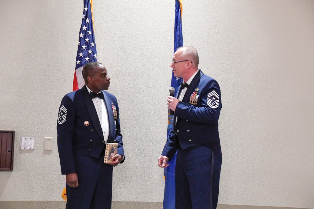 168th Wing hosts Dining Out, Air Force Tradition, Hap Arnold's &quot;Wing Ding&quot;