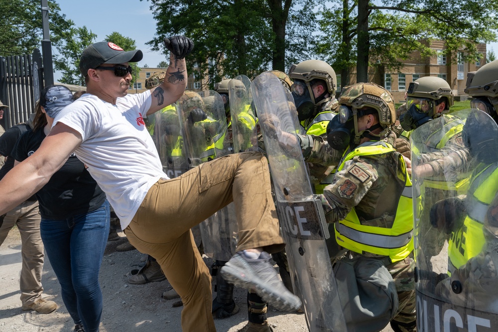 181st SFS defenders conduct civil unrest training