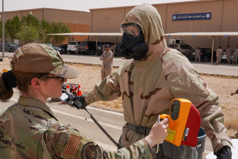 378th Emergency Management Airmen hold joint training with Royal Saudi Air Force