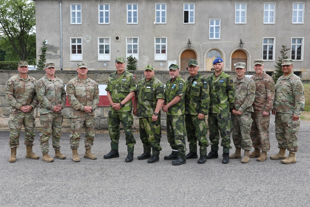 Ivy Division conducts command post exercise with NATO partners