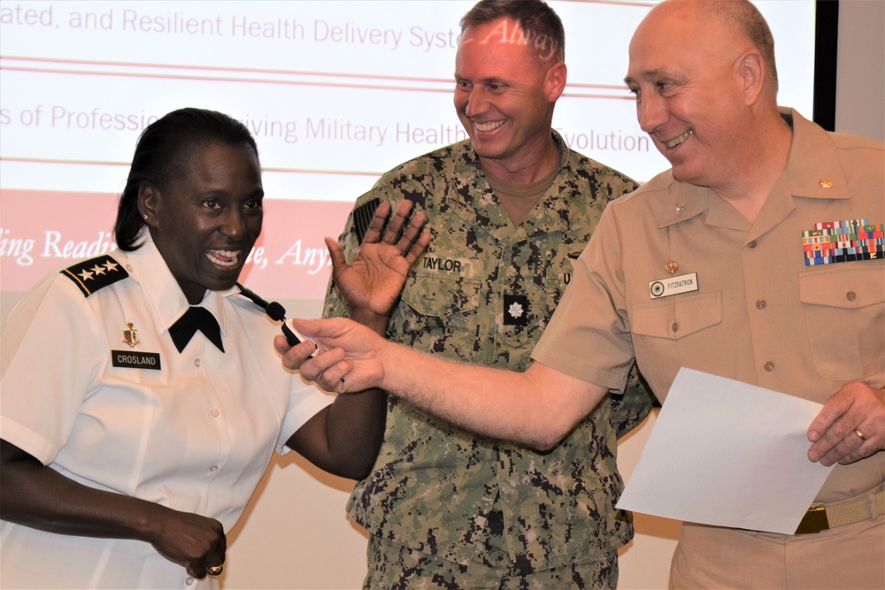 DHA Director visits Naval Hospital Bremerton