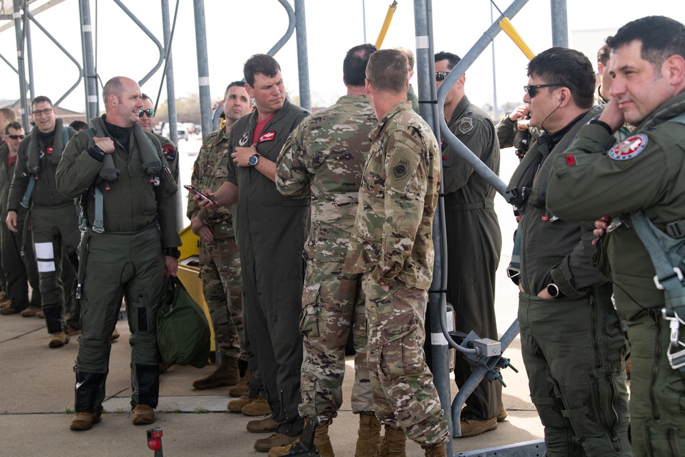 Lt. Col. Frodsham performs Fini Flight before retirement