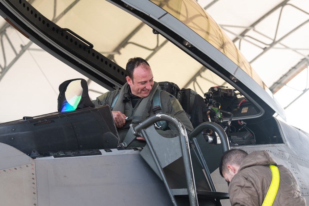 Lt. Col. Frodsham performs Fini Flight before retirement