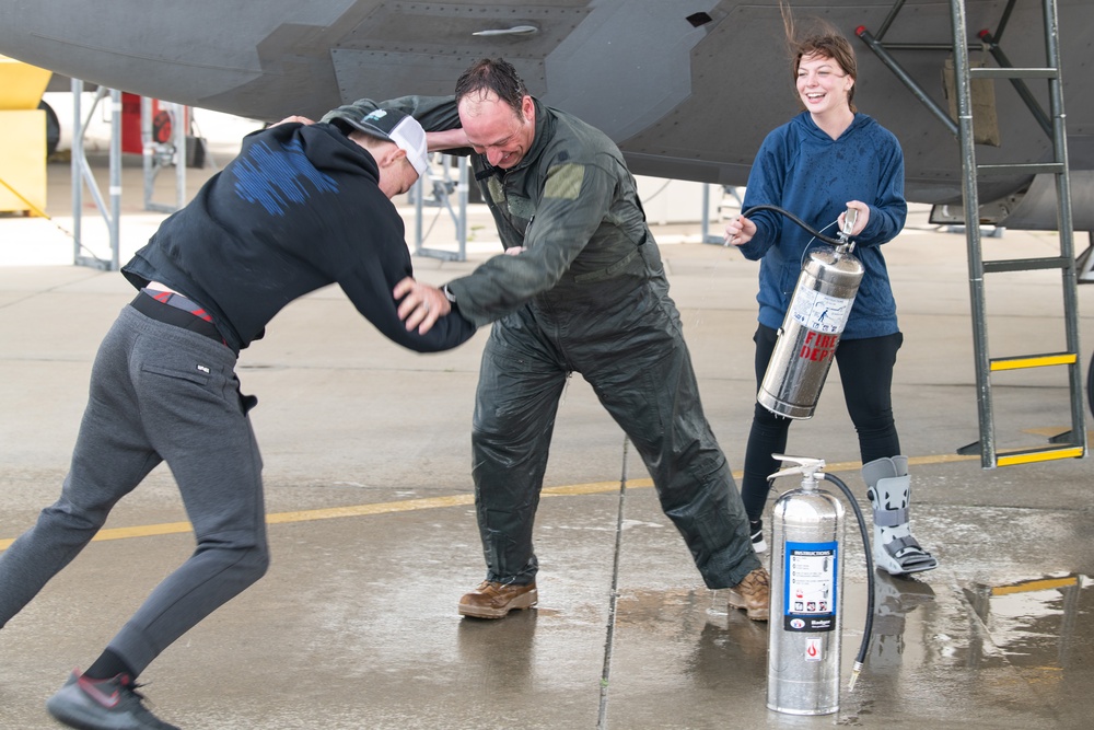 Lt. Col. Frodsham performs Fini Flight before retirement