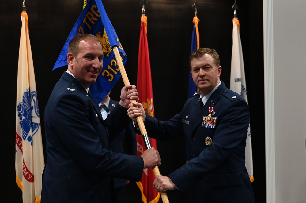 313th TRS welcomes new commander