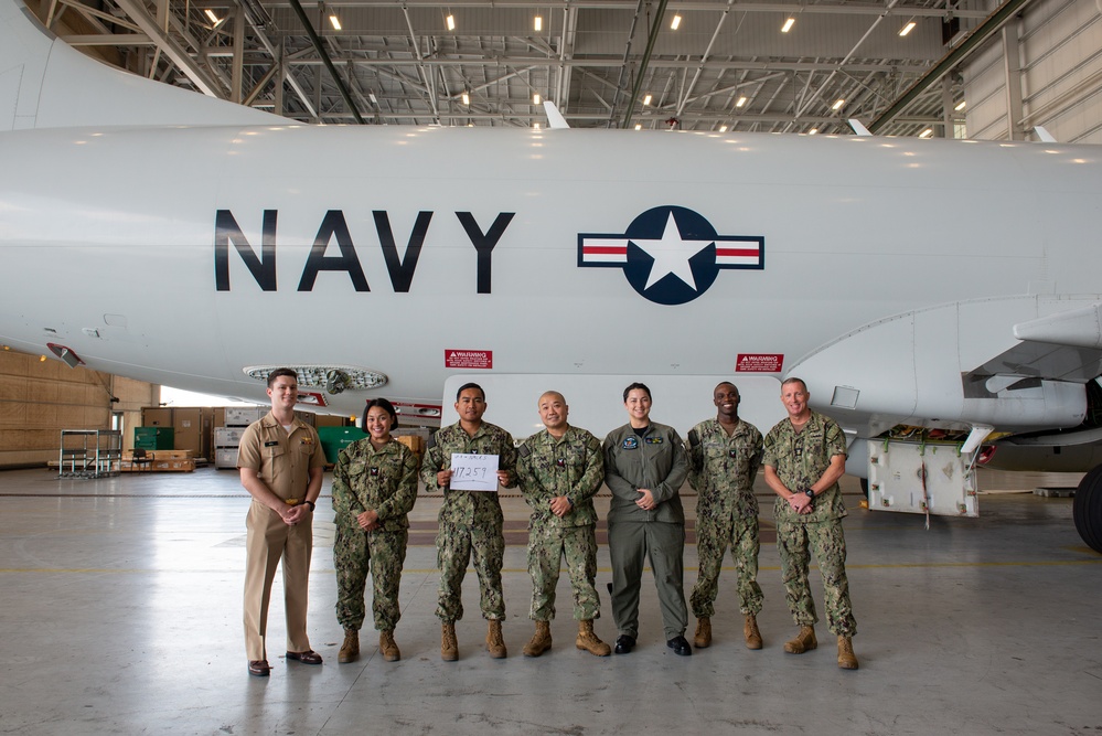 VP-8 Sailors Celebrate Record NMCRS Fund Drive