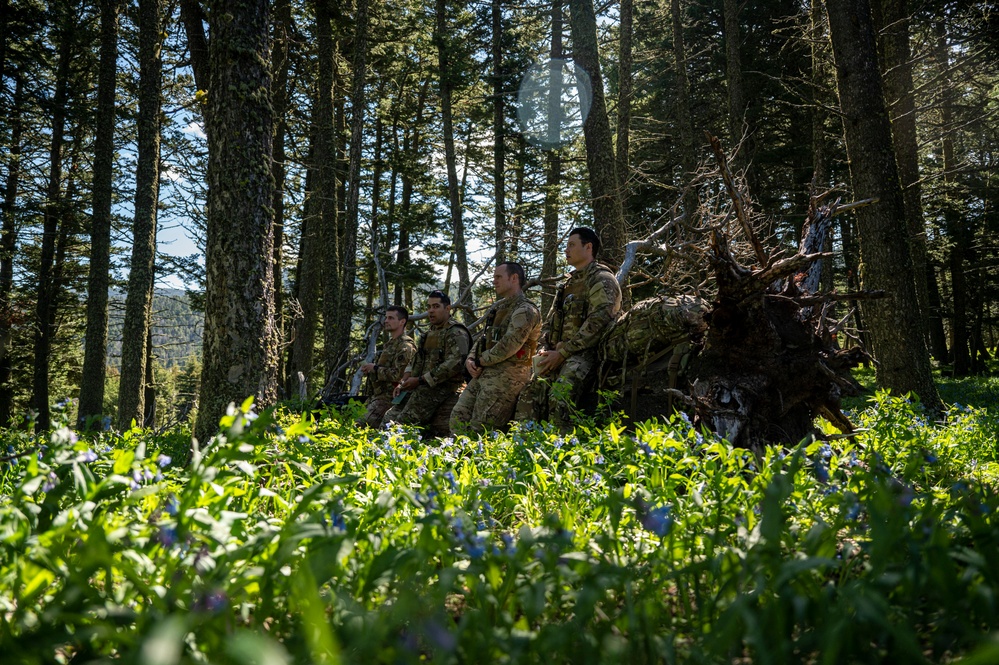 Montana Airmen conduct SERE refresher training