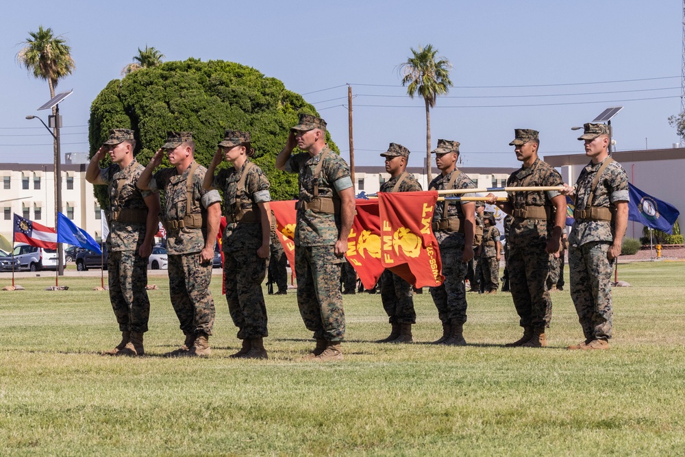 MWSS-371 hosts a change of command