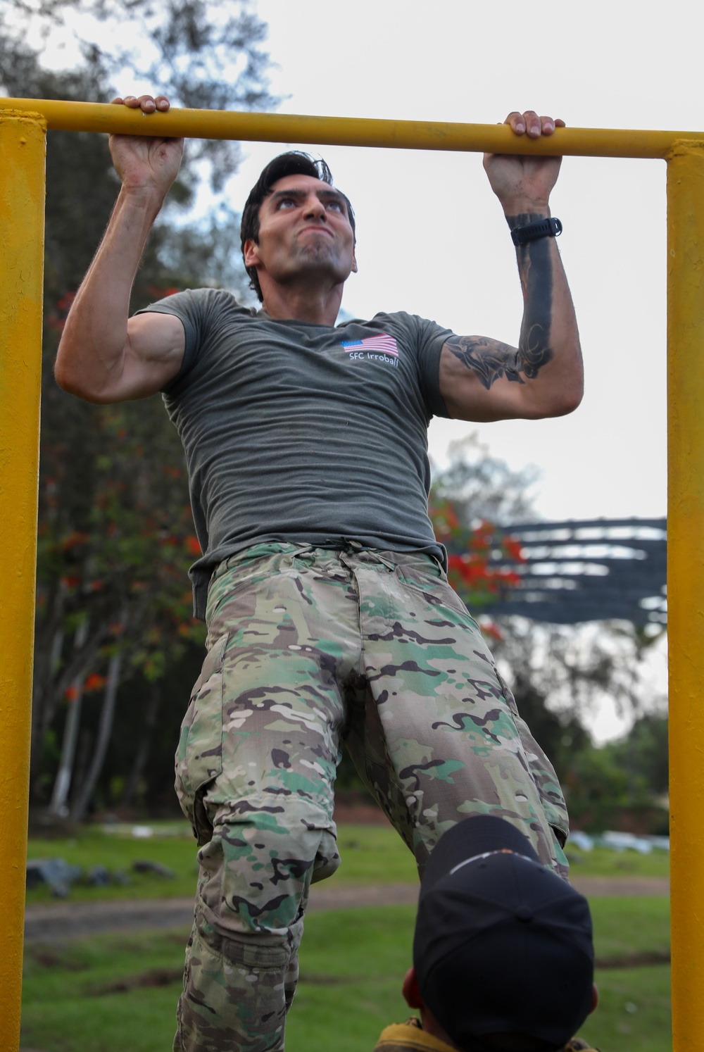 Commandos test physical resistance