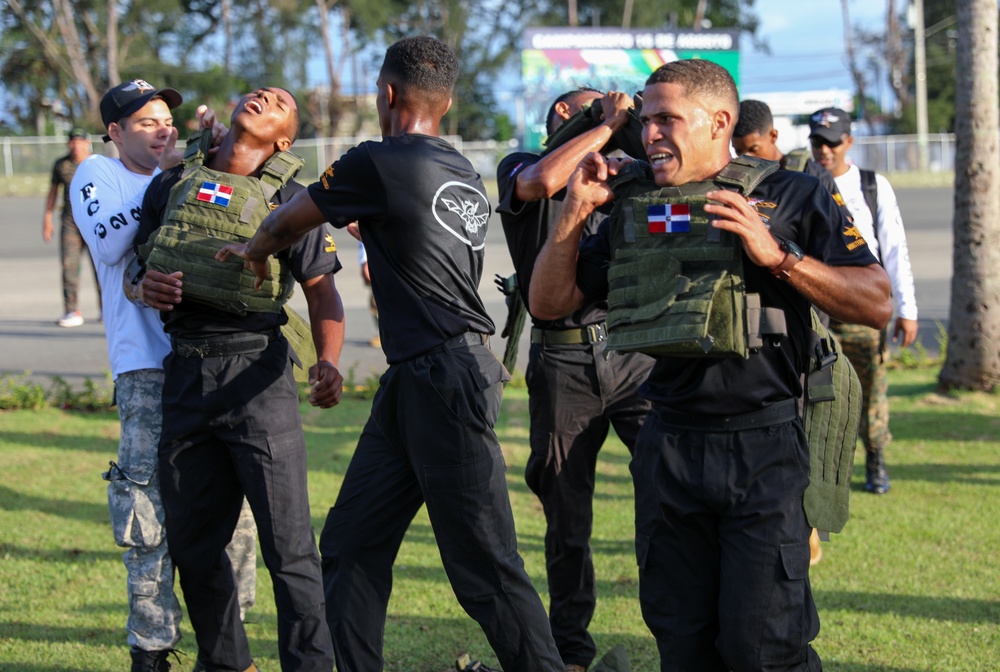 Commandos test physical resistance