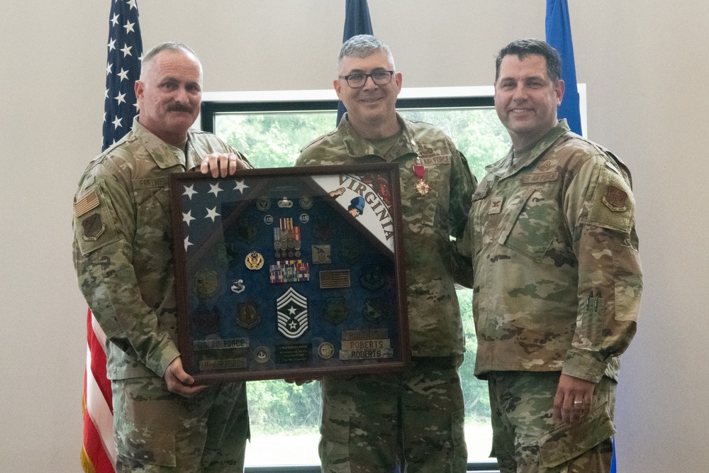 192nd Command Chief Master Sgt. Roberts retires